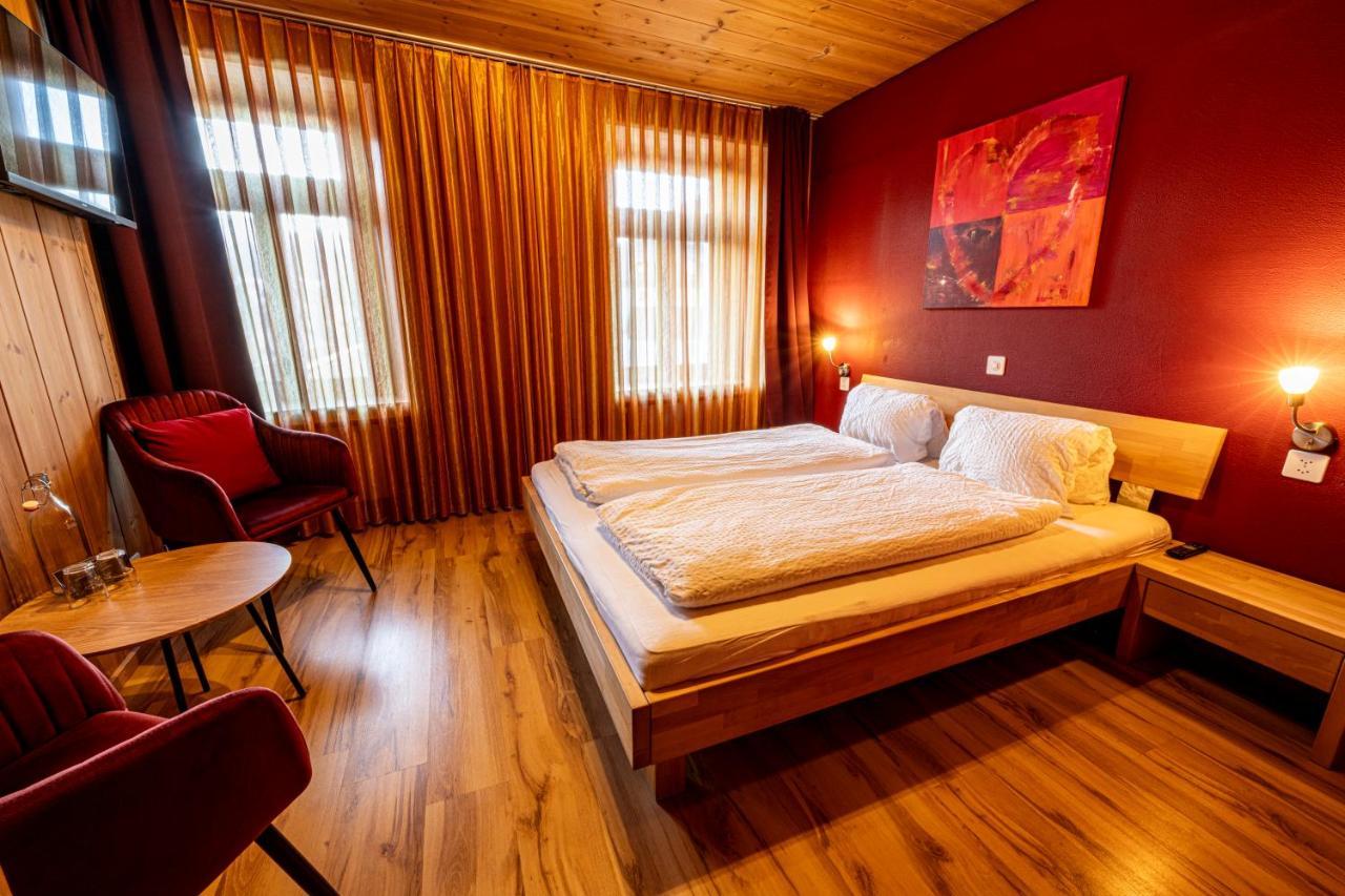 Garni Wohlfühlhotel Curuna Scuol Exterior foto